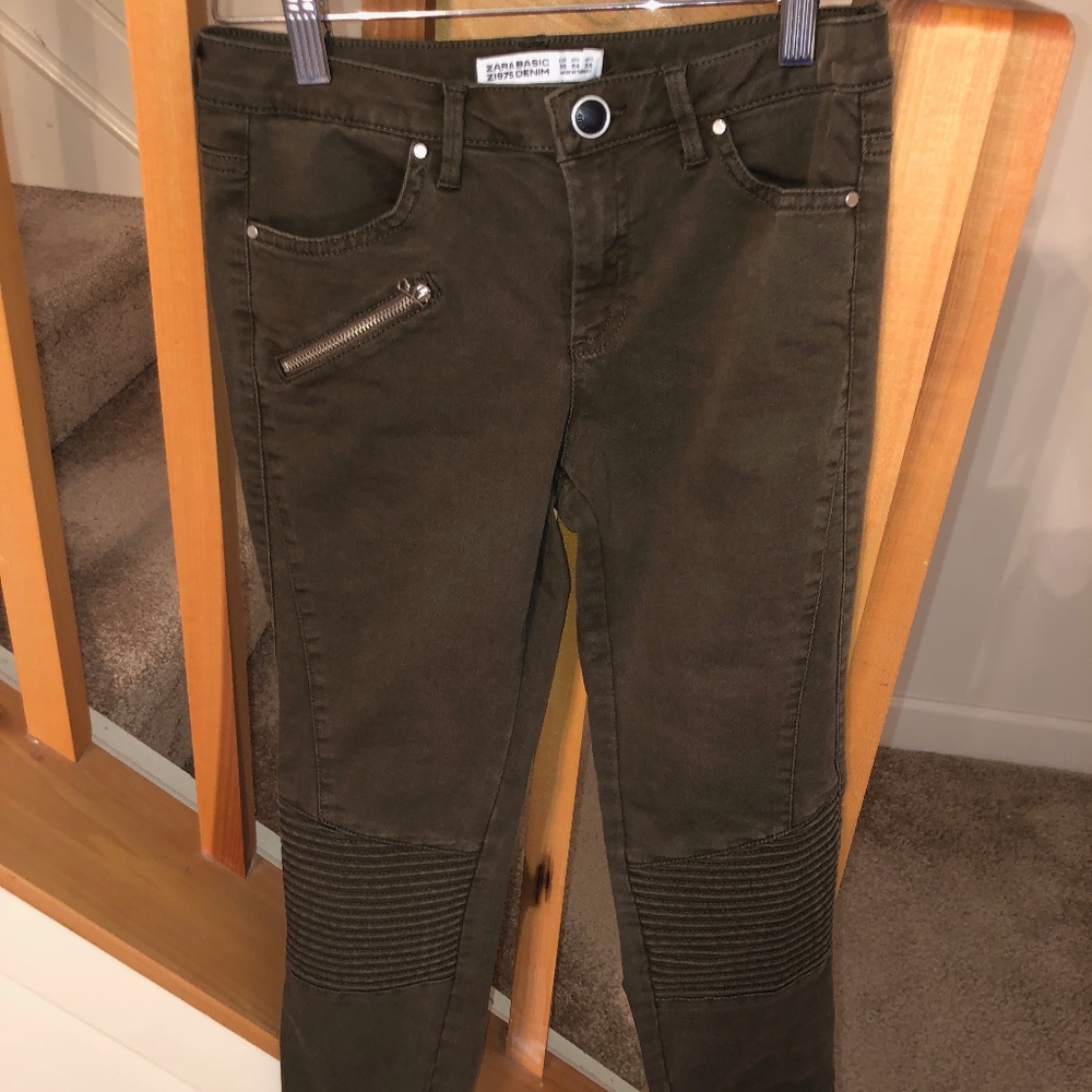 Zara Basic Denim Jeans